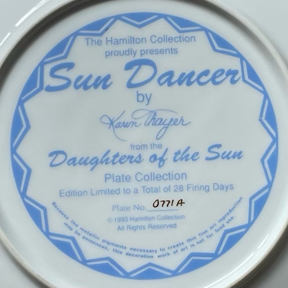 Hamilton Collection 1993 Daughters of the Sun Plate Sun Dancer by Karen Thayer - Picture 3 of 7